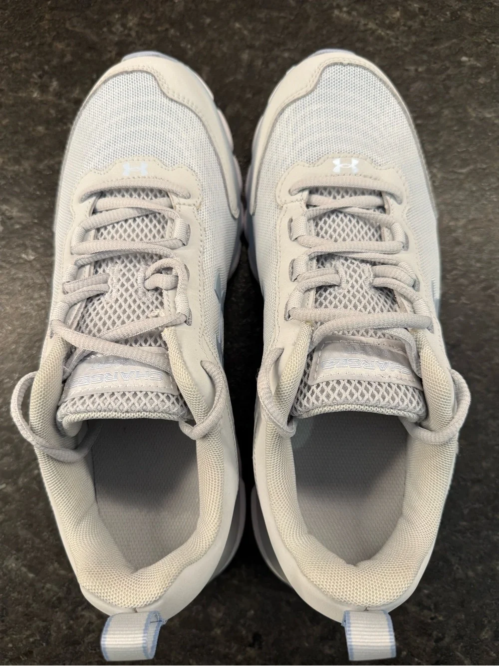 LIKE NEW Under Armour Charged Assert 9 Sneakers, Womens, Size 9